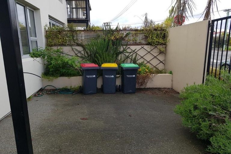 Photo of property in 4/23 Clare Road, St Albans, Christchurch, 8014