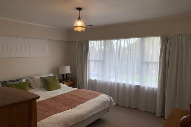 Photo of property in 25 Kensington Place, Fairfield, Hamilton, 3214