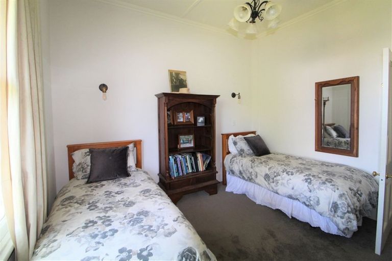 Photo of property in 33 Orbell Street, Highfield, Timaru, 7910