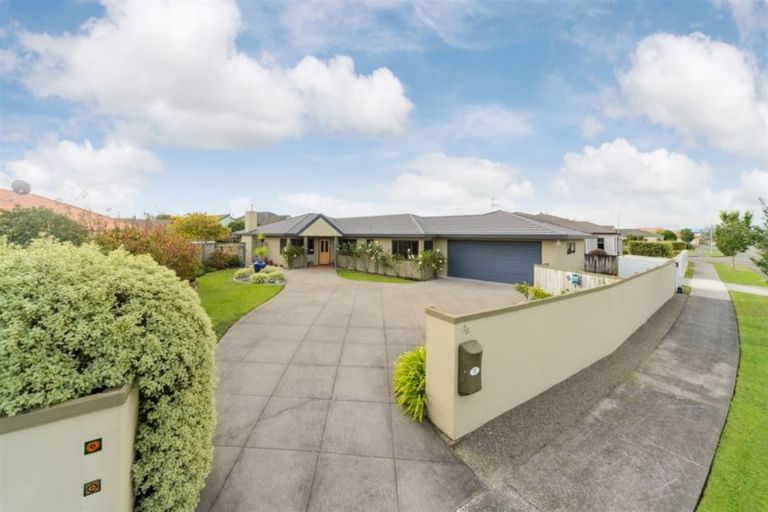 Photo of property in 23 Madison Avenue, Milson, Palmerston North, 4414