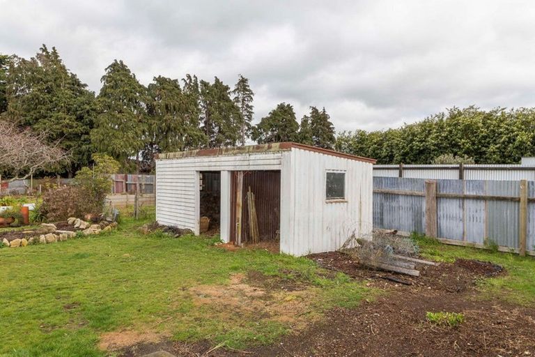 Photo of property in 3 Hospital Street, Dannevirke, 4930