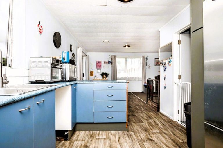 Photo of property in 2a Mathew Street, Dannevirke, 4930