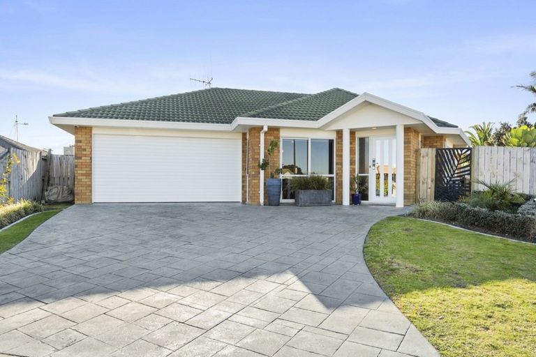 Photo of property in 16 Fahey Avenue, Mount Maunganui, 3116