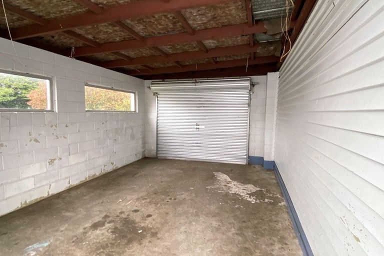 Photo of property in 2 Robertshawe Crescent, Dannevirke, 4930