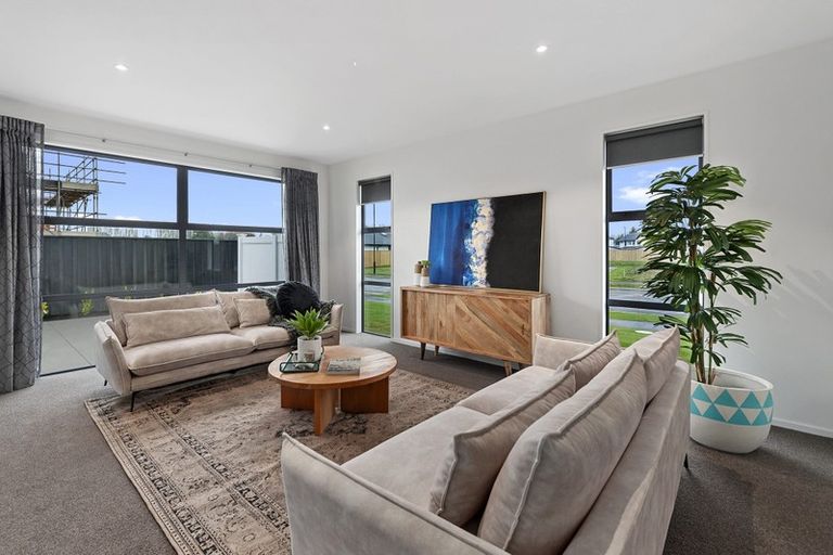 Photo of property in 48 Grayshott Avenue, Casebrook, Christchurch, 8051