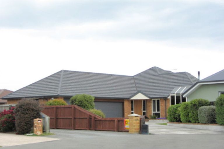 Photo of property in 21 Goodwood Close, Rangiora, 7400