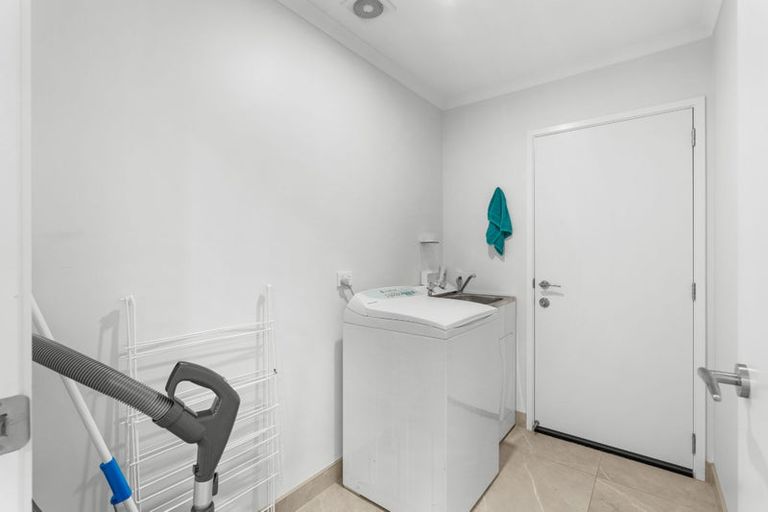 Photo of property in 8 Foden Lane, Halswell, Christchurch, 8025