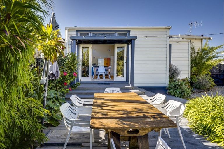 Photo of property in 14 Mcdonald Street, Napier South, Napier, 4110