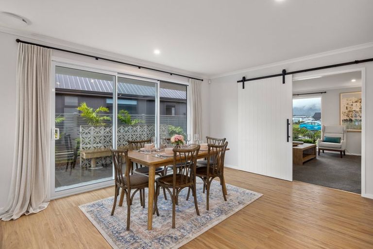 Photo of property in 26 Maturiki Drive, One Tree Point, 0118