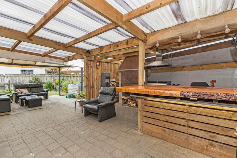 Photo of property in 5 Caulfield Green, Nawton, Hamilton, 3200