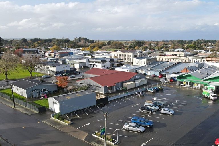 Photo of property in 11 Follett Street, Marton, 4710