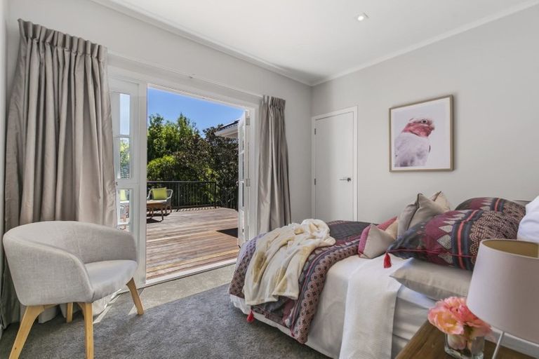 Photo of property in 1/13 Eversleigh Road, Belmont, Auckland, 0622