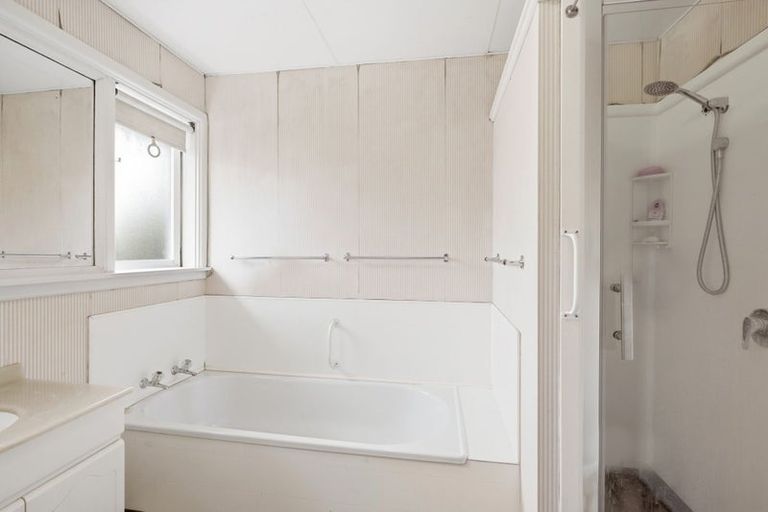Photo of property in 301 Waimairi Road, Ilam, Christchurch, 8041