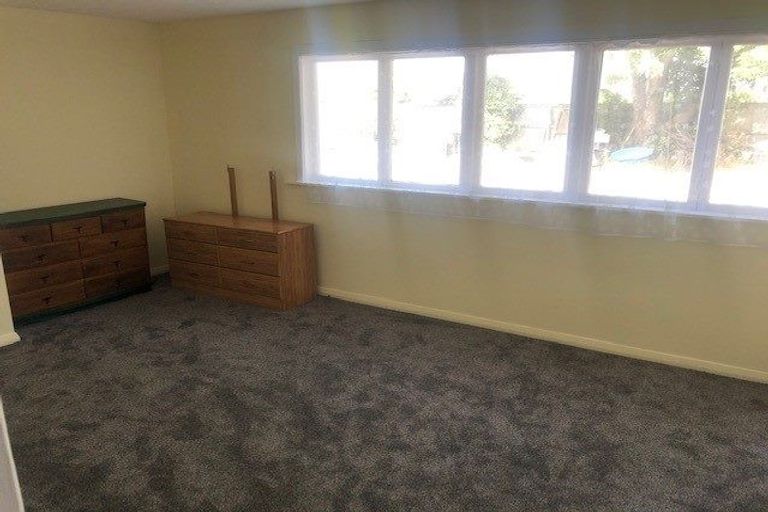 Photo of property in 176 Withells Road, Avonhead, Christchurch, 8042