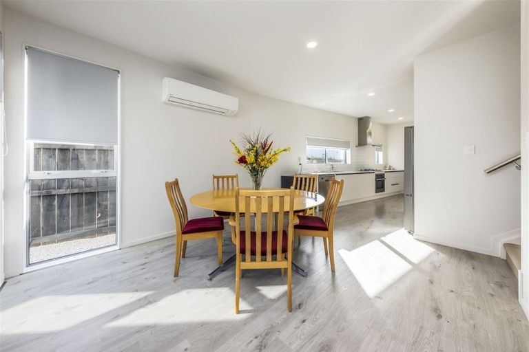 Photo of property in 2 Turehu Road, Papakura, 2110