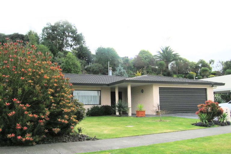 Photo of property in 8 Alley Place, Taradale, Napier, 4112