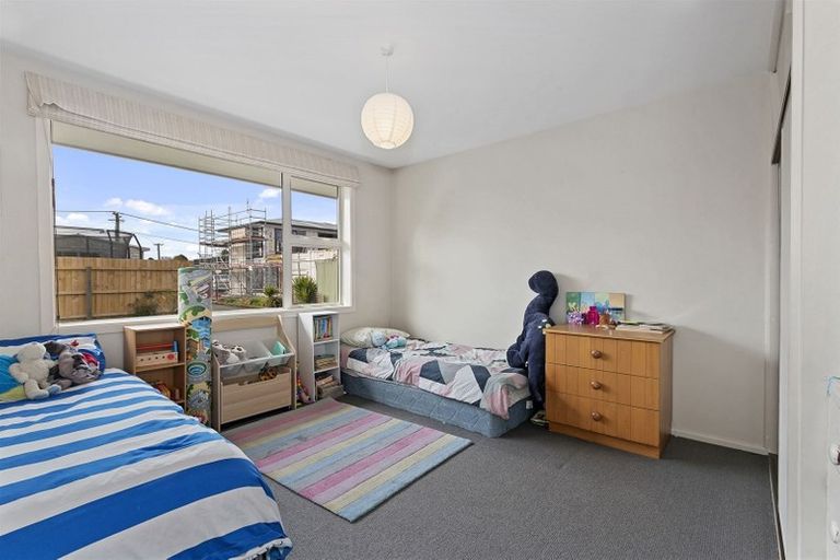 Photo of property in 111 Barrington Street, Somerfield, Christchurch, 8024