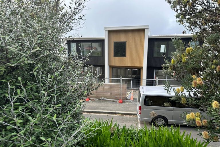 Photo of property in 179b Sutherland Road, Lyall Bay, Wellington, 6022