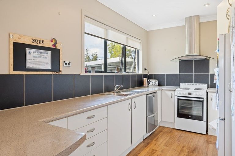 Photo of property in 37 Brecon Road, Stratford, 4332