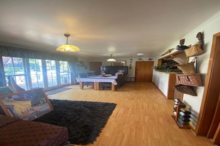 Photo of property in 27 Graeme Avenue, Mangere East, Auckland, 2024