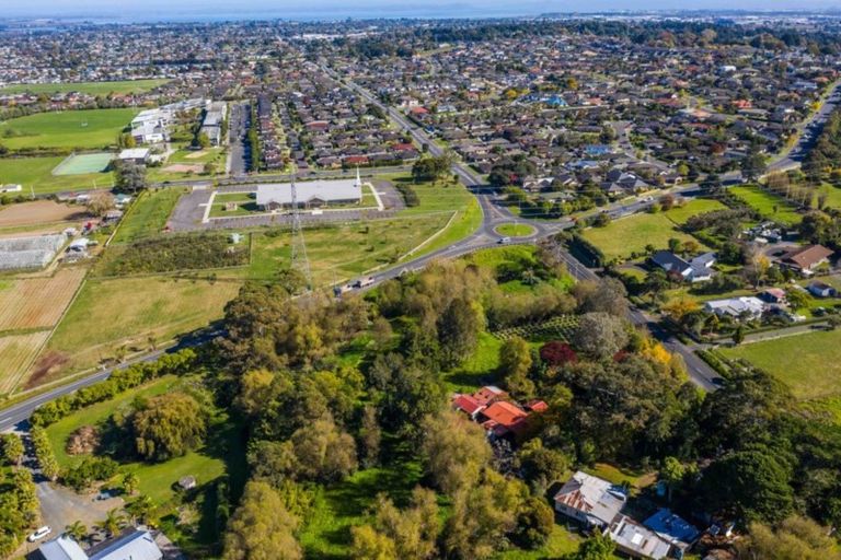 Photo of property in 1 Ranfurly Road, Alfriston, Auckland, 2105