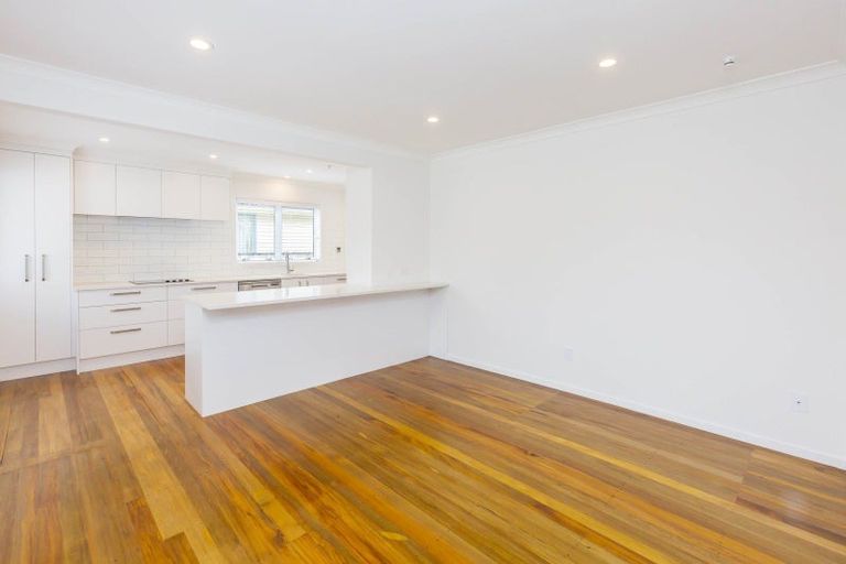 Photo of property in 11 Marion Street, Silverstream, Upper Hutt, 5019