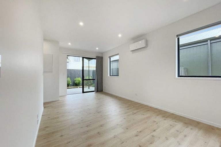 Photo of property in 11 Ara Reti, Mangere, Auckland, 2022