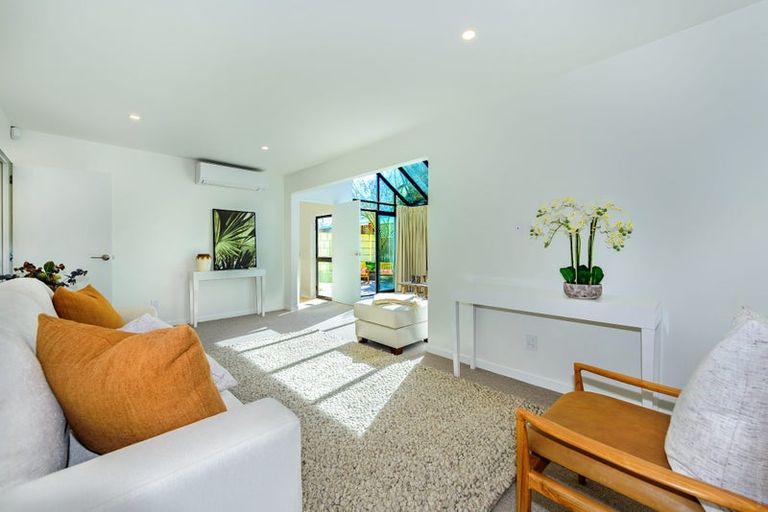 Photo of property in 3 Harlech Mews, Avonhead, Christchurch, 8042