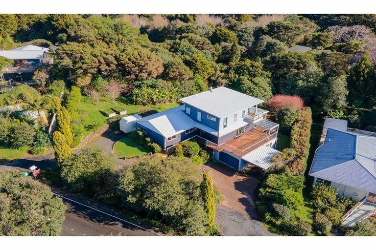 Photo of property in 84 Rangitane Loop Road, Kerikeri, 0294