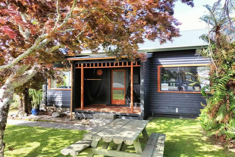 Photo of property in 44 Moorhouse Street, Ross, 7812