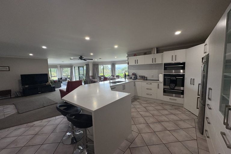 Photo of property in 536 Swamp Road, Puketapu, Napier, 4183