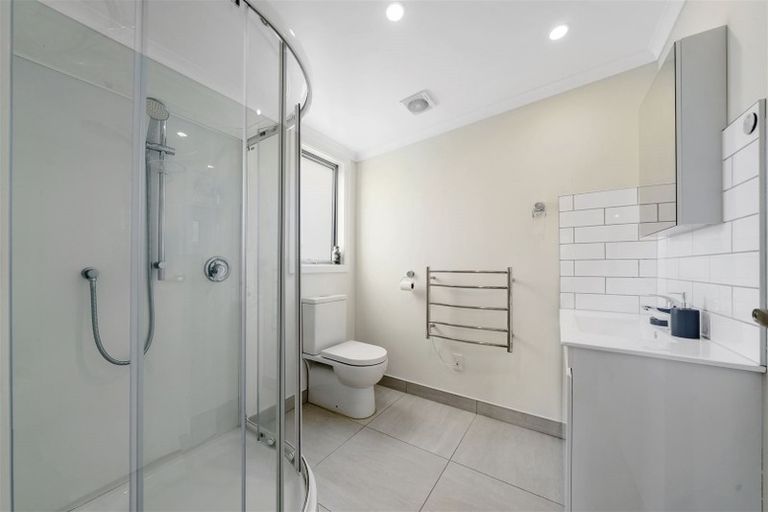 Photo of property in 17a Tuki Street, Titahi Bay, Porirua, 5022