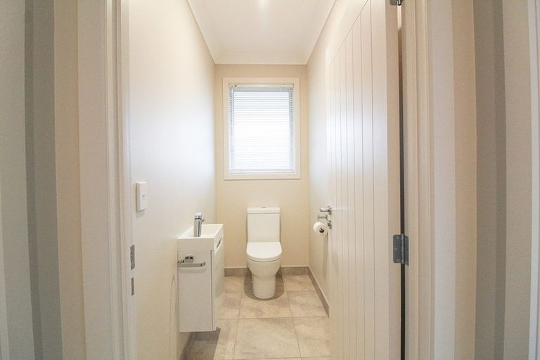 Photo of property in 22 Silver Springs Boulevard, Mosgiel, 9024