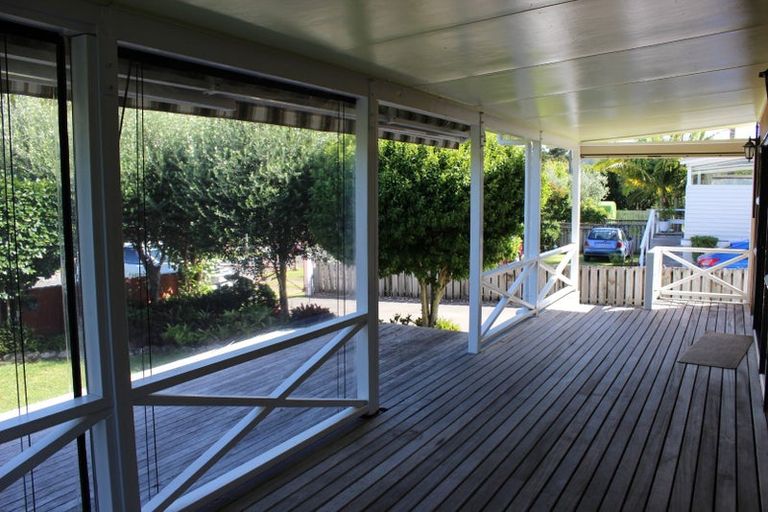 Photo of property in 10 Kopipi Crescent, Ngunguru, Whangarei, 0173