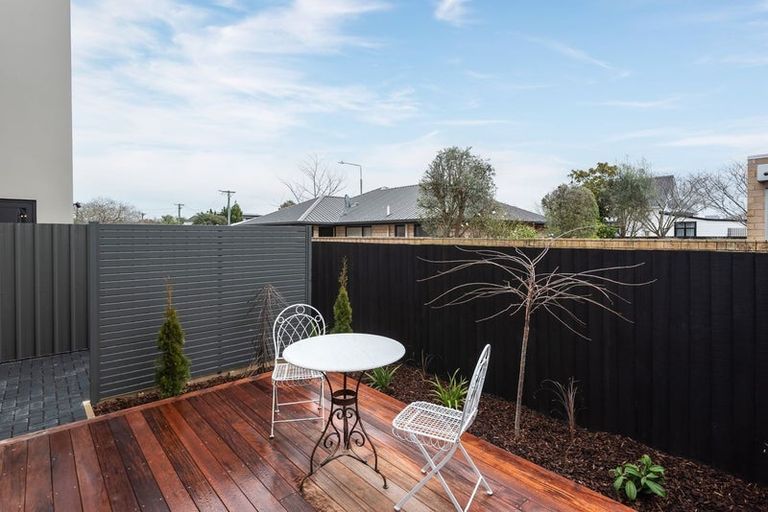 Photo of property in 200d Springfield Road, St Albans, Christchurch, 8014