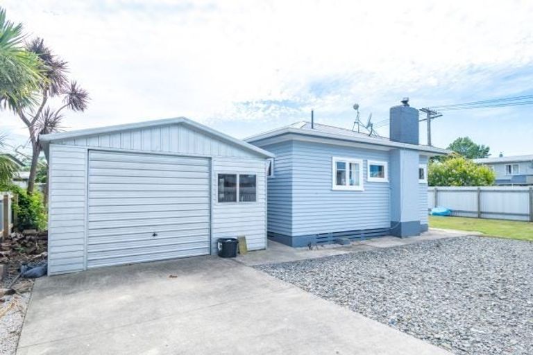 Photo of property in 1 Cochrane Street, Elgin, Gisborne, 4010