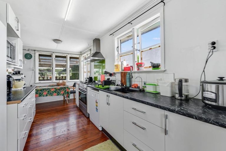 Photo of property in 25 Rawlings Street, Bader, Hamilton, 3206