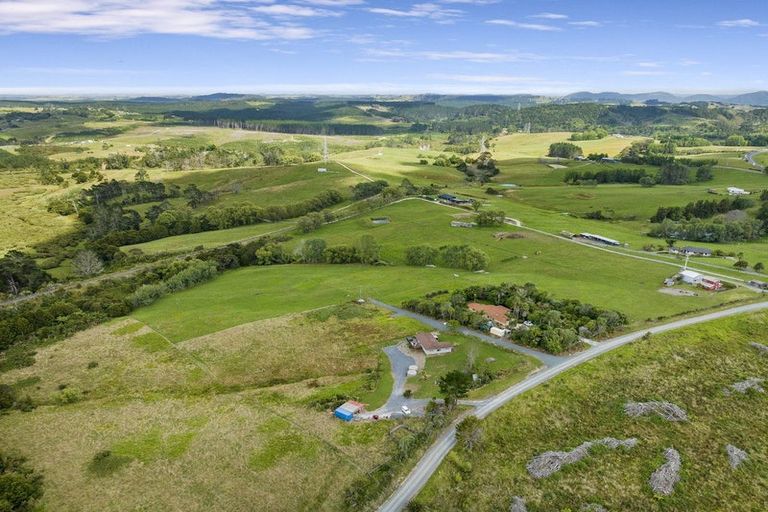 Photo of property in 60 Ross Road, Topuni, Wellsford, 0975