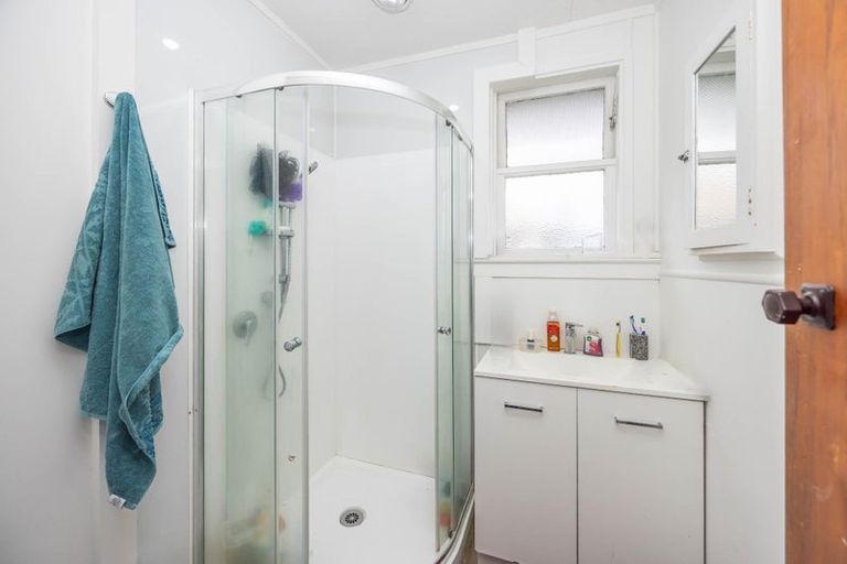 Photo of property in 29 Paul Crescent, Fairfield, Hamilton, 3214