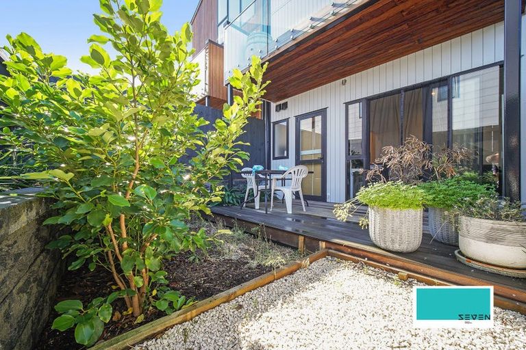 Photo of property in 71 Ninth View Avenue, Beachlands, Auckland, 2018