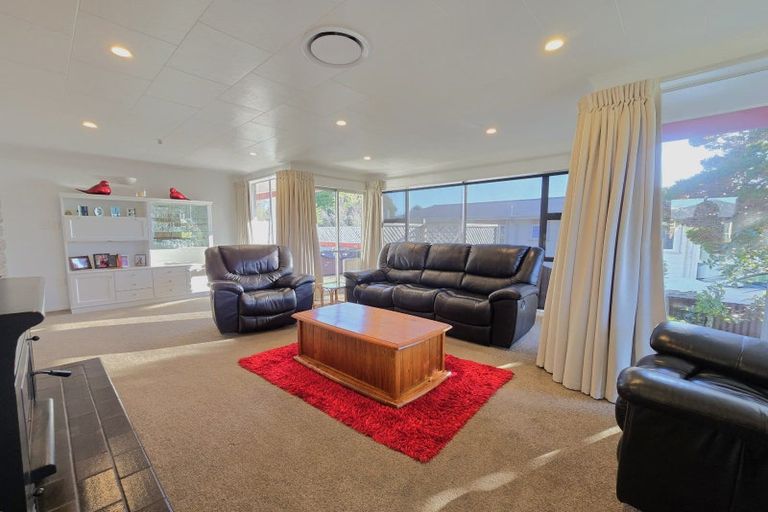 Photo of property in 135 Hall Street, Hokitika, 7810