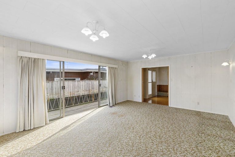 Photo of property in 15 Joseph Grove, Elderslea, Upper Hutt, 5018