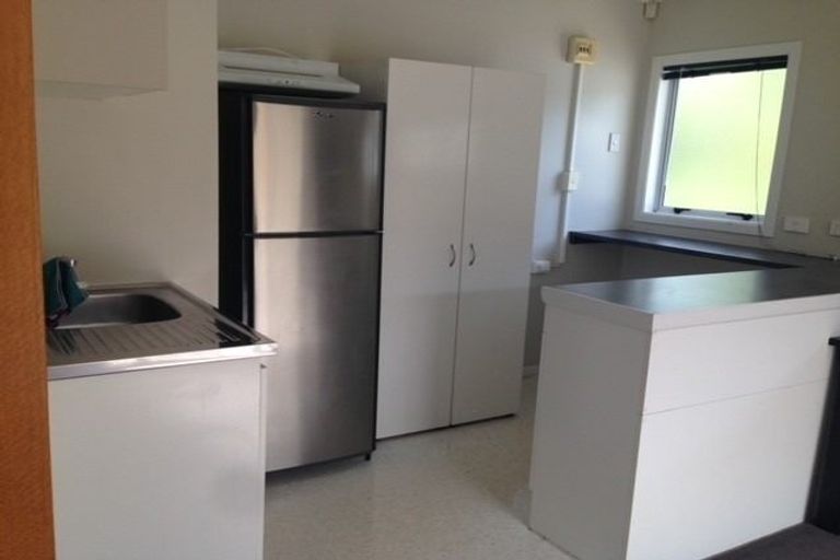 Photo of property in 25 Glenfern Road, Mellons Bay, Auckland, 2014