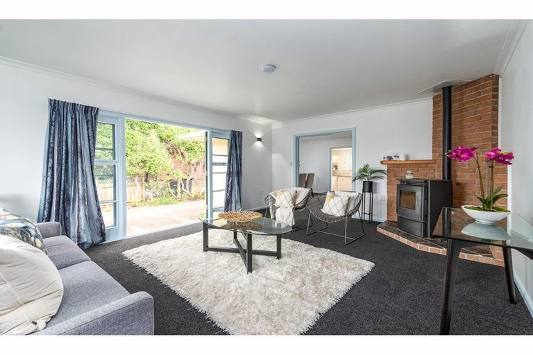 Photo of property in 30 Greenwood Close, Mairehau, Christchurch, 8013