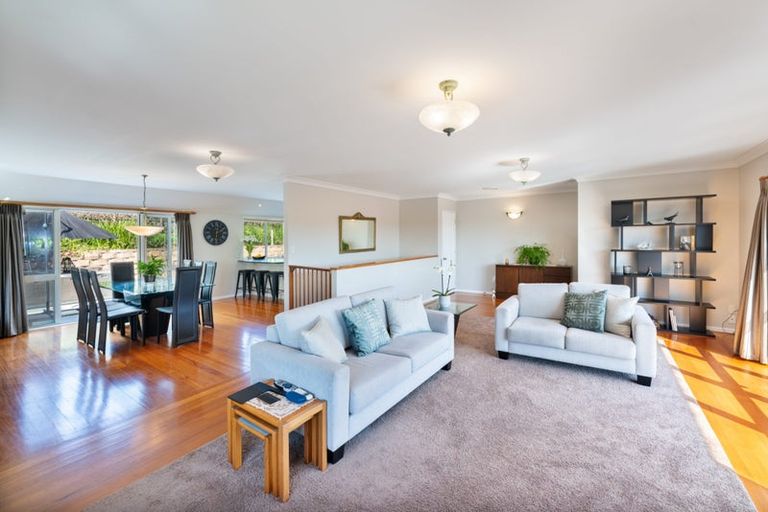 Photo of property in 3 Semillon Avenue, Henderson, Auckland, 0612