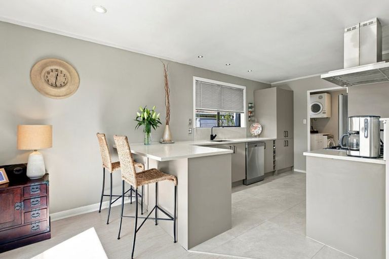 Photo of property in 132a Dickson Road, Papamoa Beach, Papamoa, 3118