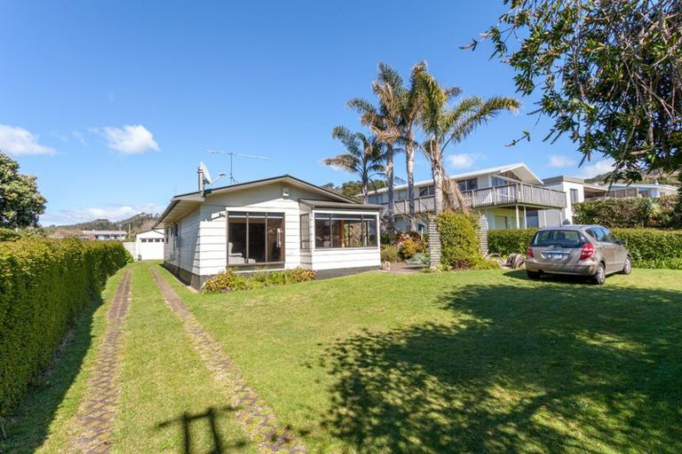 Photo of property in 12 Harsant Avenue, Hahei, Whitianga, 3591