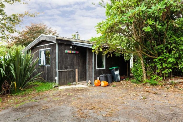 Photo of property in 695 Carrington Road, Hurworth, New Plymouth, 4371