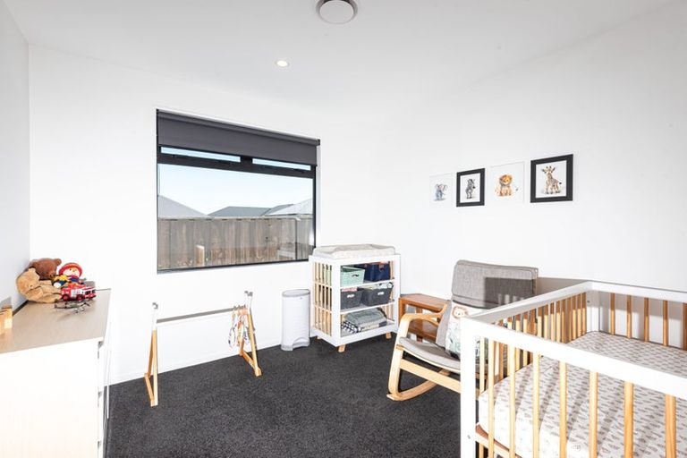 Photo of property in 30 Highgate Drive, Rangiora, 7400