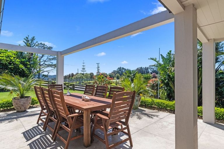 Photo of property in 104 Vaughans Road, Long Bay, Albany, 0792